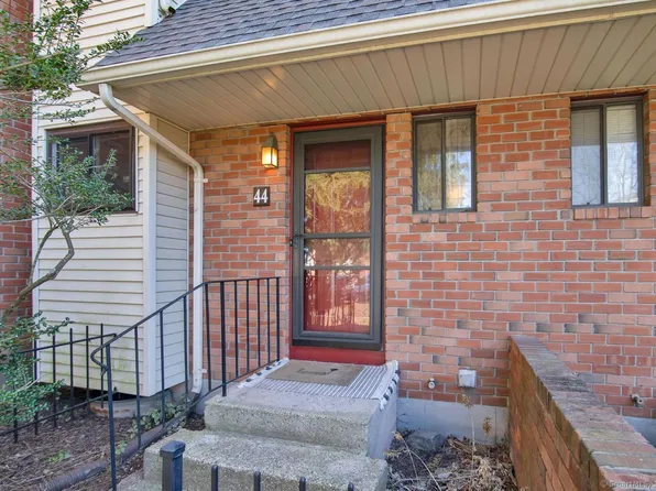 44 Danforth Lane #44, West Hartford, CT 06110