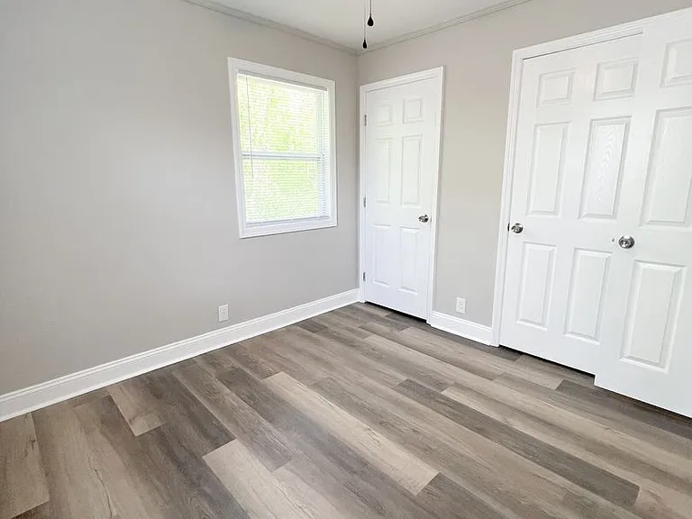 110 Wilson Ct — Photo 32
