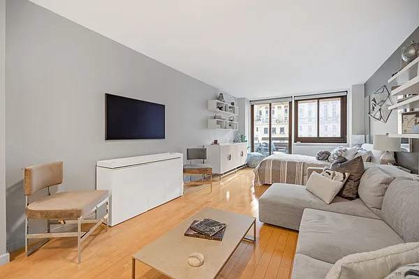 Rented by Highline Residential | media 34