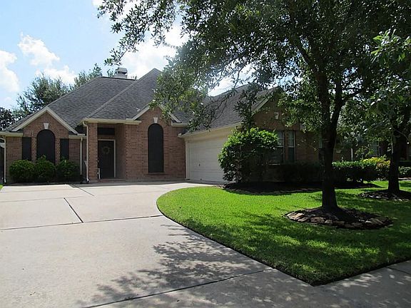 3rd image of 2307 Lashley Ct