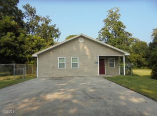 1024 Woodward Ave, Gulfport, MS 39501