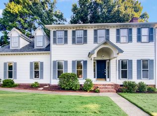 315 Arlington Rdg #8, Cary, NC 27513