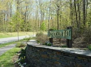 91 Emerson Way, Northampton, MA 01062