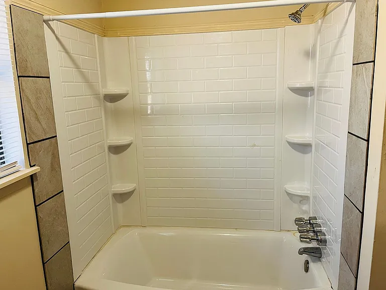4120 Midway Rd — Photo 18