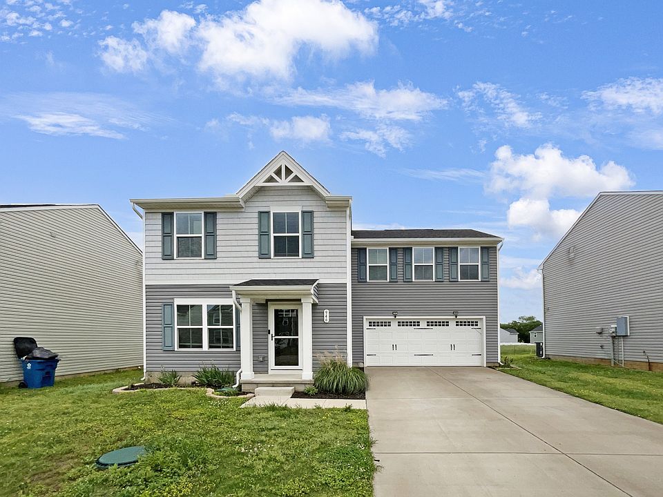 1st image of 946 Blue Ash Way
