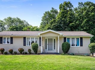 2855 Hillbrook Dr, Eden, NY 14057