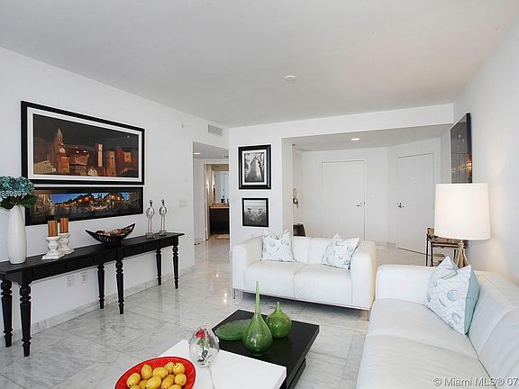 3rd image of 18201 Collins Ave APT 1201