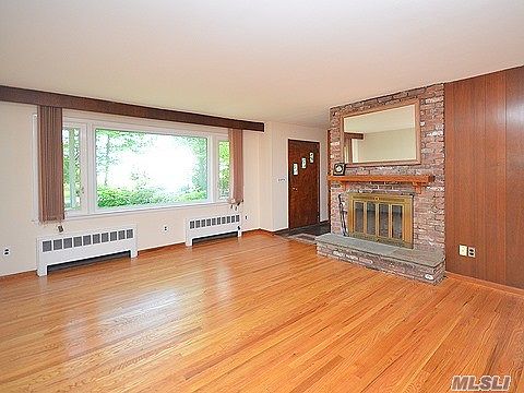 2nd image of 47 The Promenade