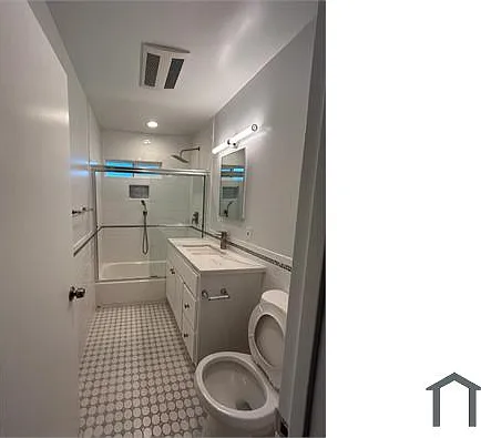 2 bed, 1200 sqft, $3,531 — Photo 4