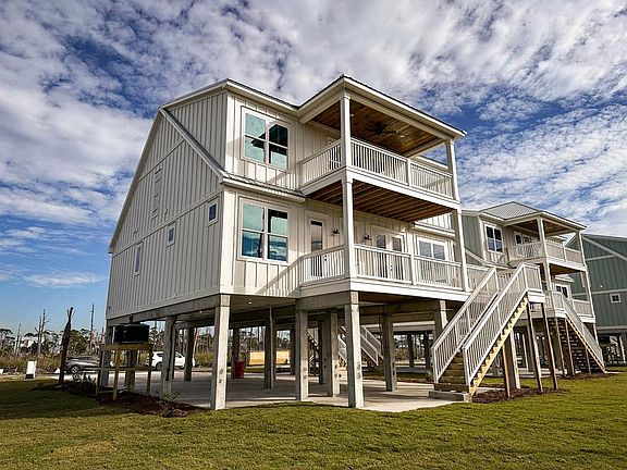 2nd image of 503 Secluded Dunes Dr