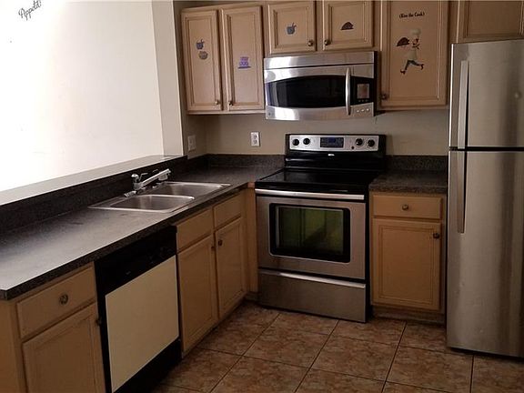 5th image of 6712 Brittany Chase Ct