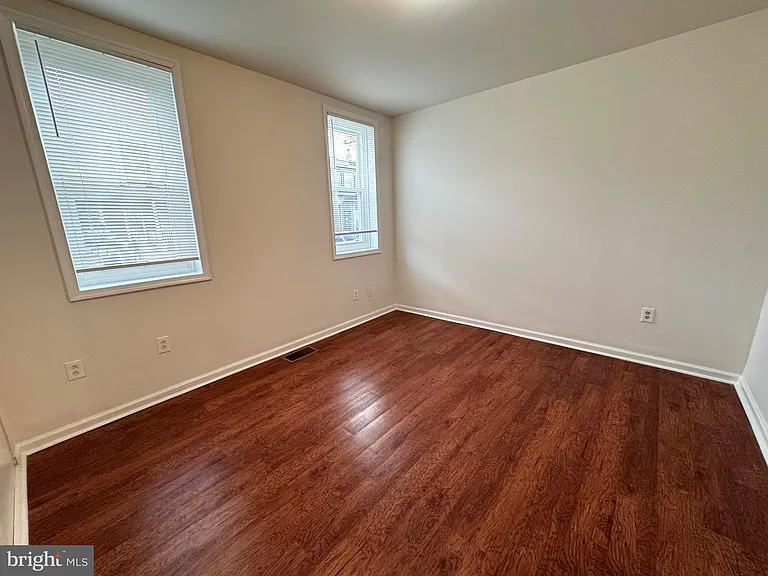 4444 Richmond St #1S — Photo 6
