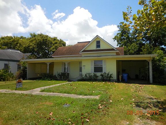 2nd image of 219 Morton Ave