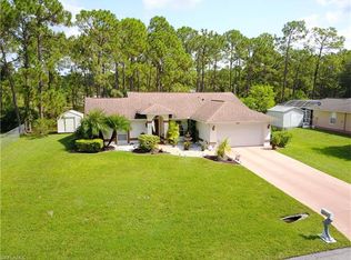 805 E 11th St, Lehigh Acres, FL 33972