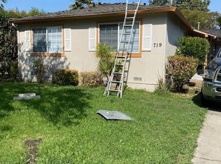 719 E Garner Ln, Stockton, CA 95207