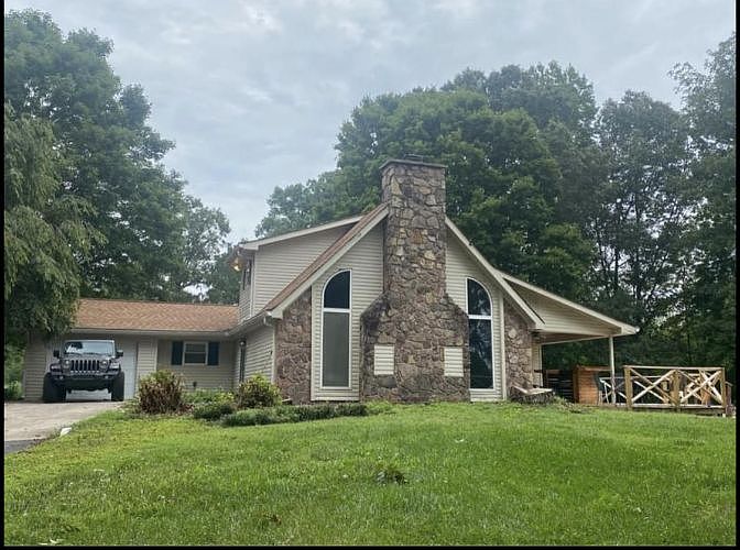 2nd image of 202 Country Rd #38