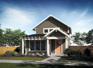 1078 E Black Butte Ave, Sisters, OR 97759