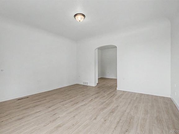 5th image of 1555 N Monroe Avenue