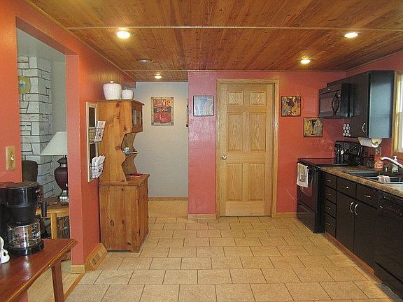 4th image of 3214 18th St