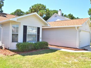 37 Ruby Cir, Mary Esther, FL 32569