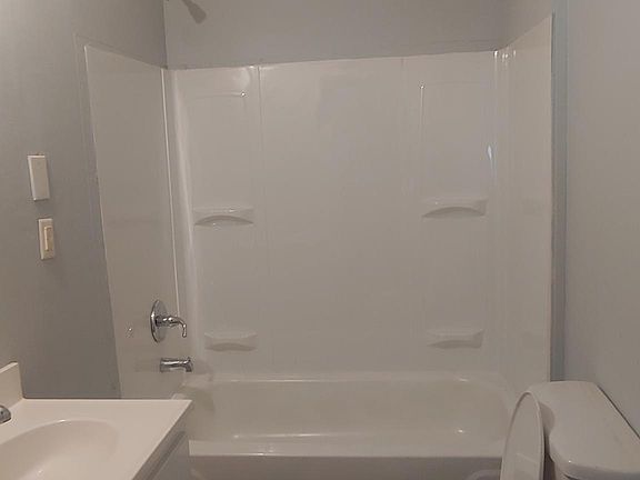5th image of 815 Lylesville St