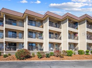 40 Folly Field Rd APT B205, Hilton Head Island, SC 29928