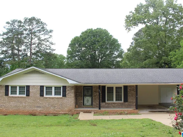 1416 Greenbrier Ln, Anniston, AL 36207