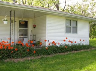 509 N 2nd St, Farmington, IA 52626