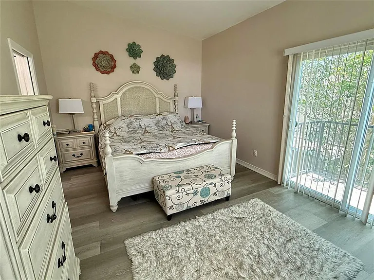 13201 Opal Ct — Photo 17