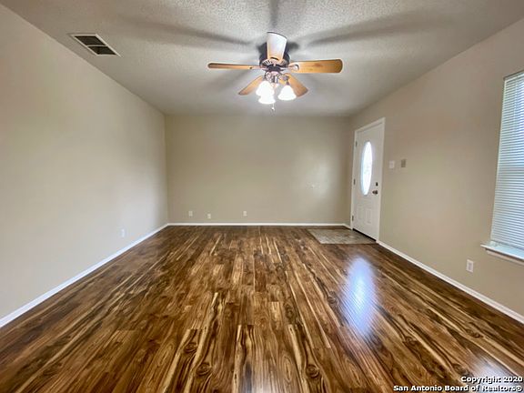 3rd image of 9914 Echo Plain Dr