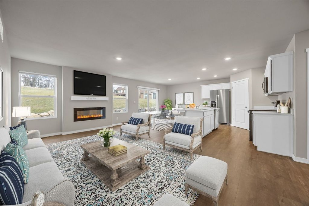 701 Prairie View Dr, West Branch, IA - View 3