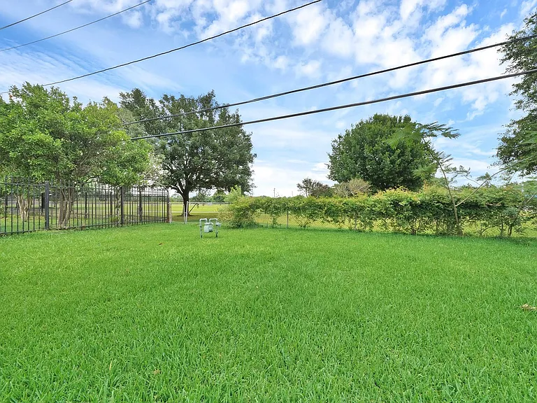 9953 Mango St — Photo 20