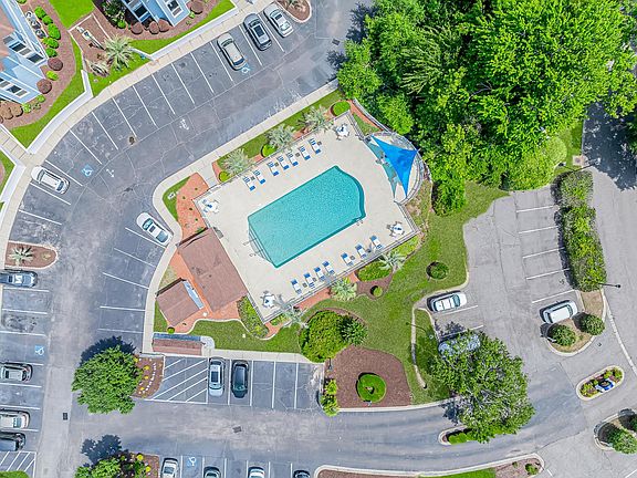 5th image of 4648 Greenbriar Dr. #D-3