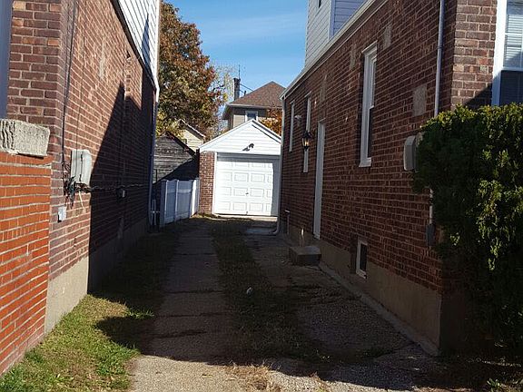 2nd image of 194 St #Ghy