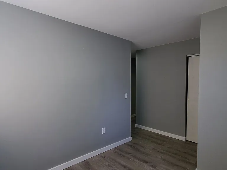 621 Riverine Dr #101 — Photo 18