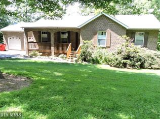 213 Fawn Dr, Harpers Ferry, WV 25425