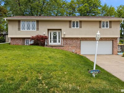 4517 W Hetherwood Dr, Peoria, IL, 61615