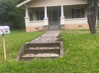 100 N Thaxton St, Albertville, AL 35950