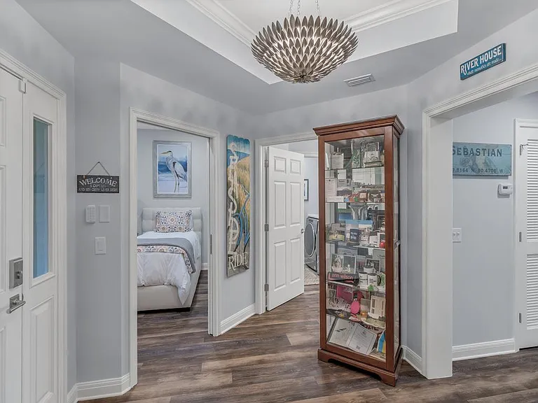 5250 E Harbor Village Dr #102 — Photo 13
