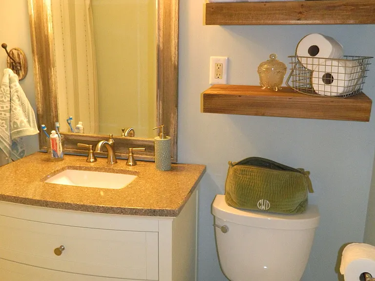 744 McClure Dr — Photo 33