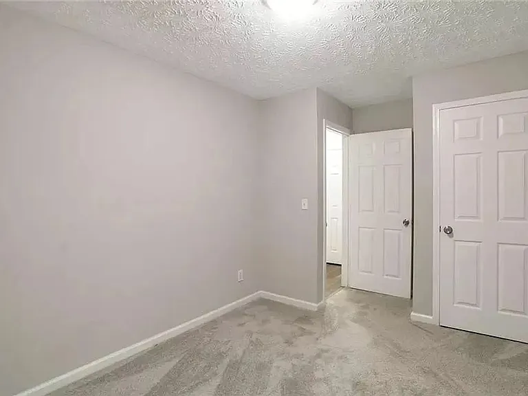 3833 Waldrop Ln — Photo 6