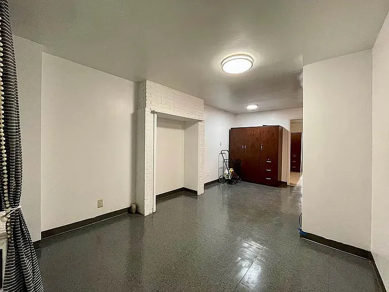 231 E 115th St #GARDEN — Photo 12