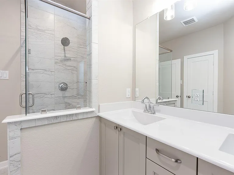 4022 Maple Glen Dr — Photo 20