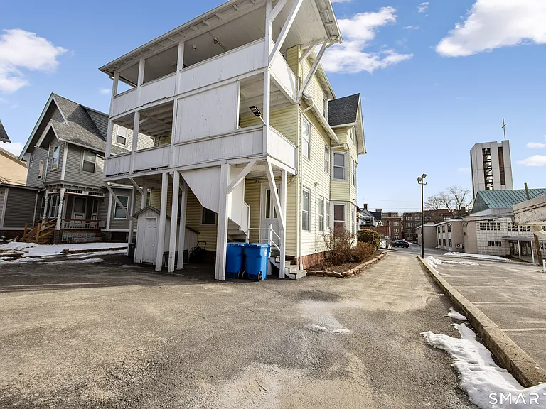 21 Holmes Ave #3 — Photo 8