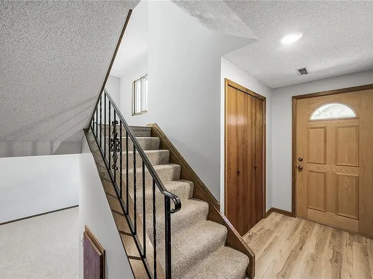 8727 N Maplebrook Cir — Photo 15