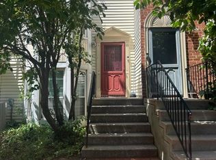 28 Juniper St, Jersey City, NJ 07305