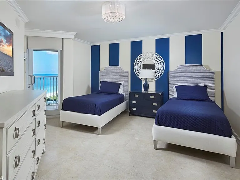 4041 Gulf Shore Blvd N #5 — Photo 14
