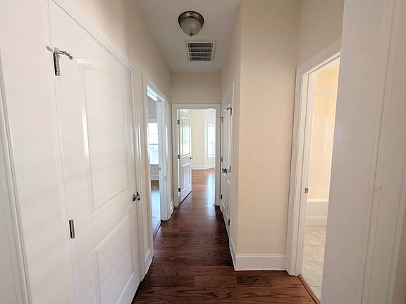 20th image of 6117 Chancellorsville Dr