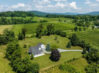 14103 Harpers Ferry Rd, Purcellville, VA 20132