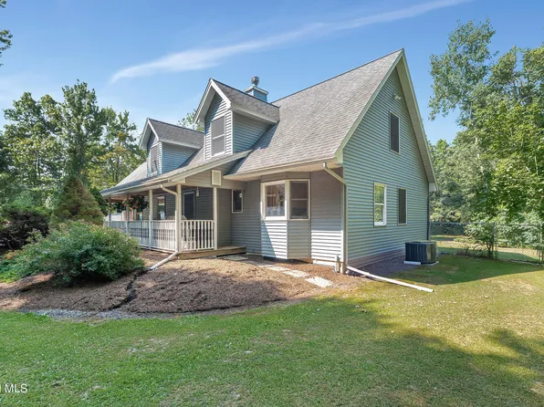 23 Lyons Lake Road, Nassau, NY 12123